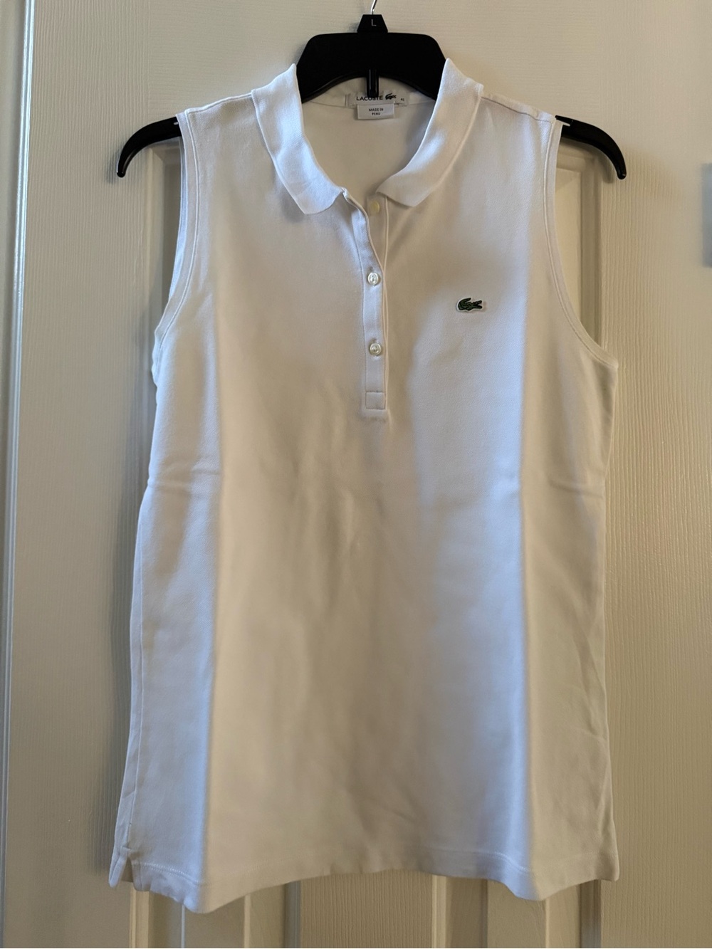Lacoste White Sleeveless Polo Tank Top with Green Crocodile Logo